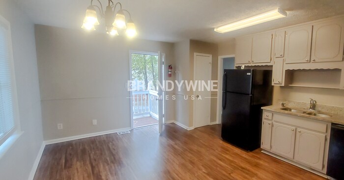 Building Photo - 112 Valerie Ct