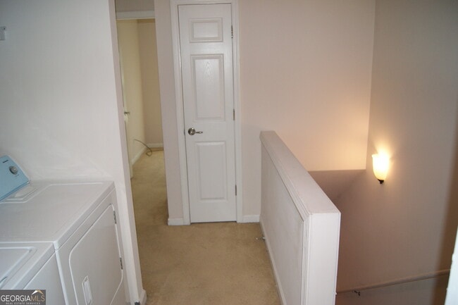 Building Photo - 3017 Deerborne Ct