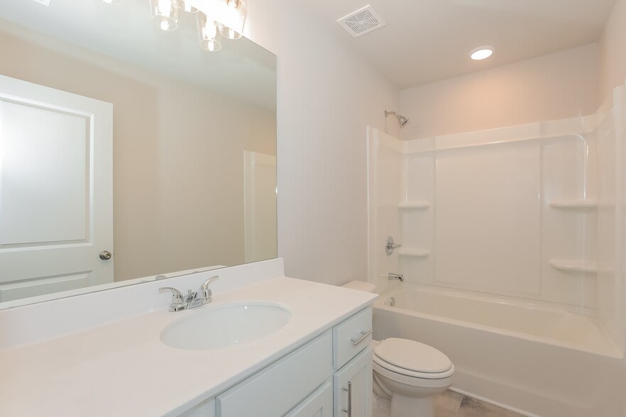 Building Photo - 3457 Sugarberry Dr