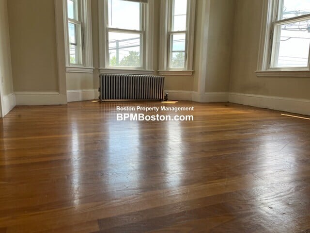 Building Photo - 98 Cowper St