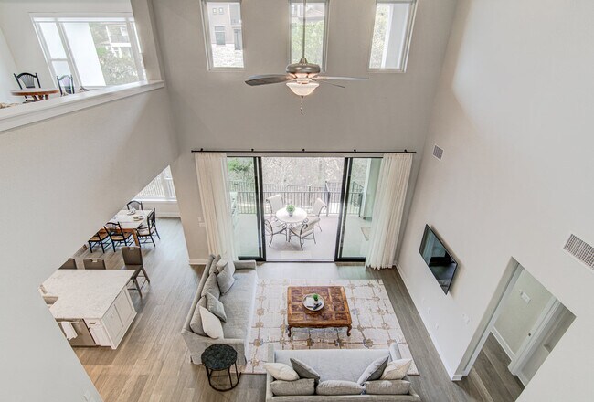 Building Photo - 107 Cascading Water Pl