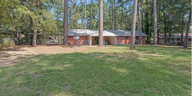 Primary Photo - Beautiful home in West Shreveport