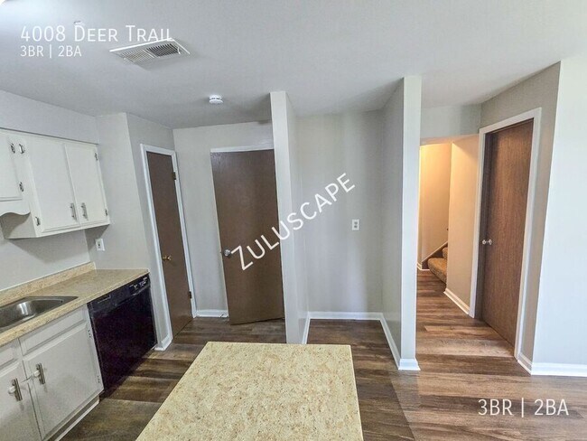Building Photo - 4008 Deer Trail
