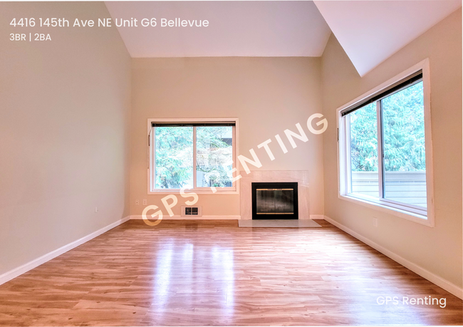 Building Photo - Beautiful Bed 3, Bath 2, in Racquet Club E...