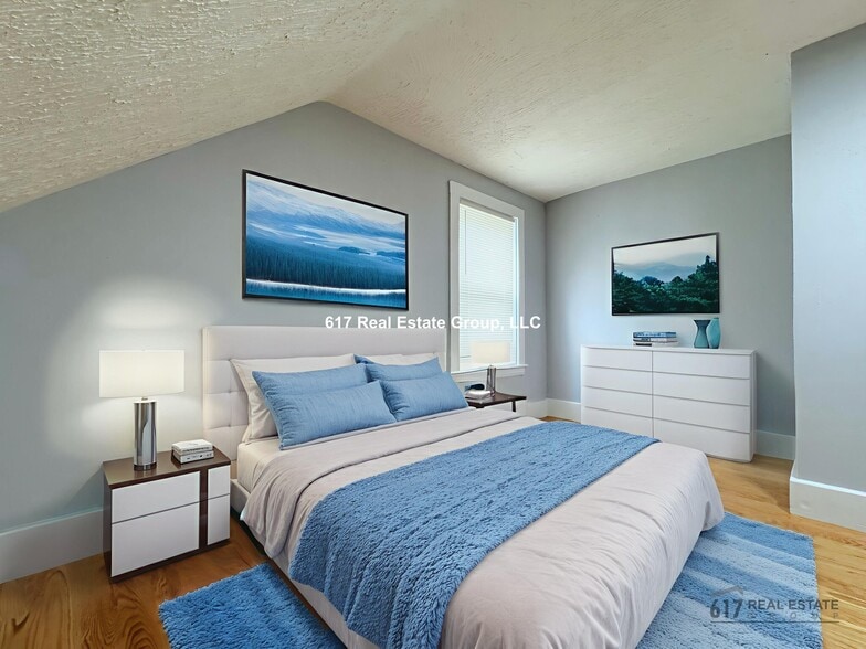 Building Photo - 4 Everett Square