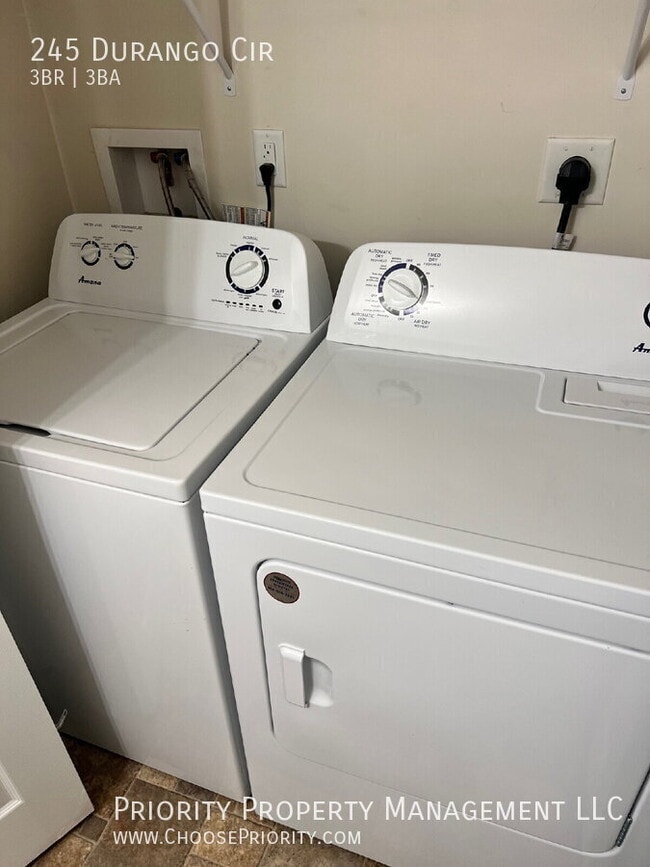 Building Photo - 245 Durango Cir