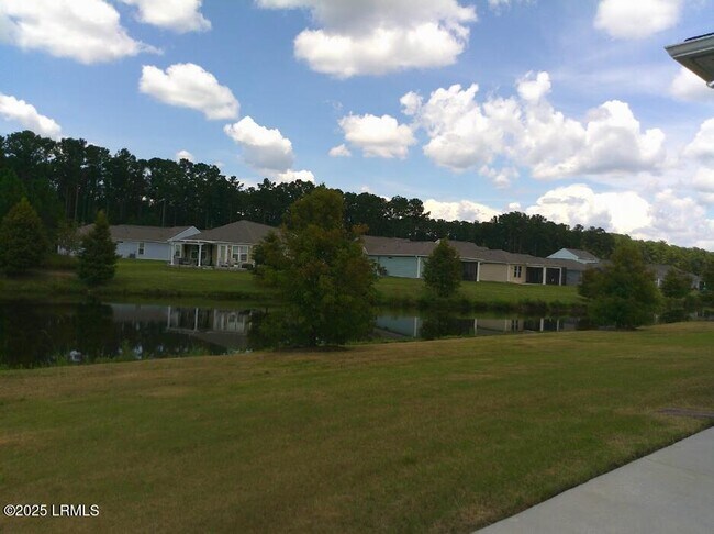 Building Photo - 443 Crane Ct