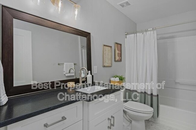 Building Photo - 1313 Timbercrest Ln