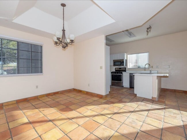 Building Photo - 3 Bedroom 2.5 Bath Two Story Home