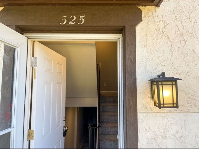 Building Photo - 325 Carmel Woods Dr