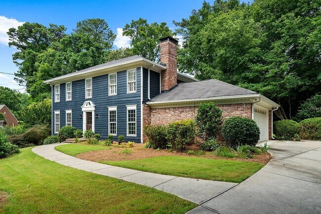 Primary Photo - 2340 Castleridge Ct