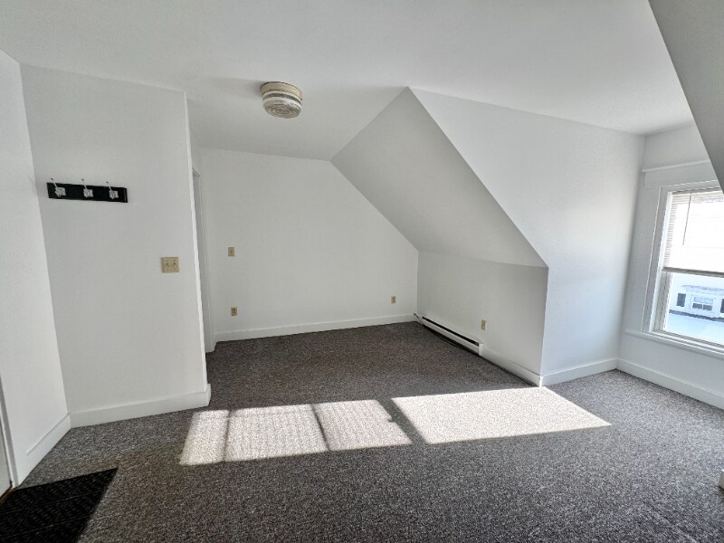 Building Photo - 90 Franklin St