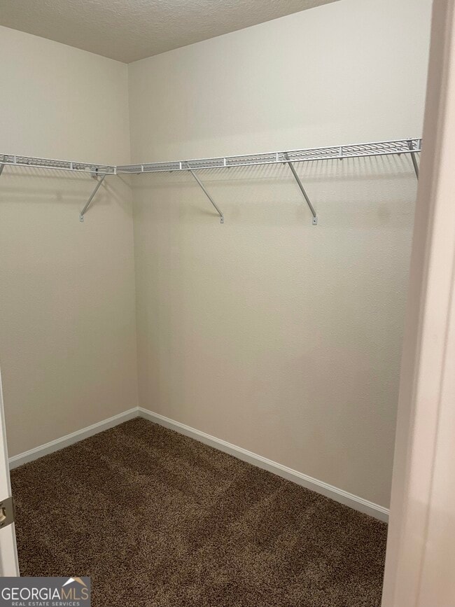 Building Photo - 127 Teakwood Dr