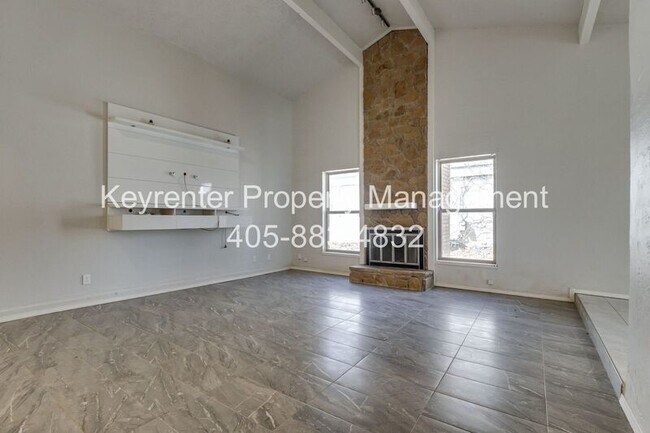 Building Photo - 6913 Fawn Canyon Dr