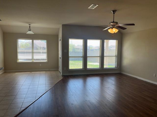 Building Photo - 917 Bird Creek Dr