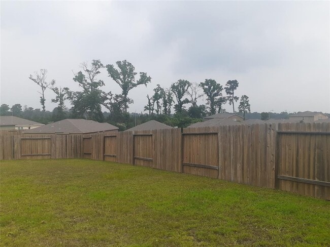 Building Photo - 22610 Cloverland Field Dr