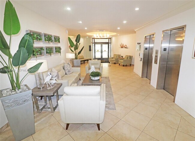 Building Photo - 1301 River Reach Dr