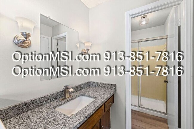 Building Photo - 1/2 month free if moved in by 2/28!! A great place to call home!!