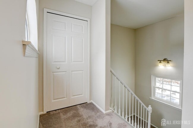 Building Photo - 58 Tanglewood Ct