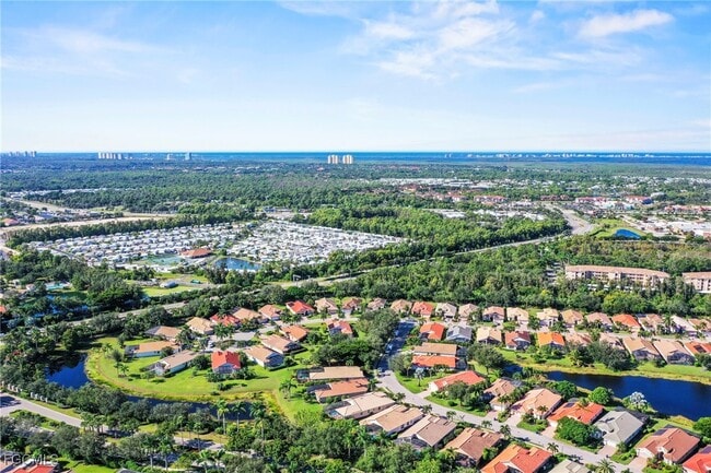 Building Photo - 8847 Largo Mar Dr