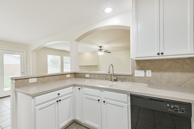 Building Photo - 21903 Whispering Daisy Ct