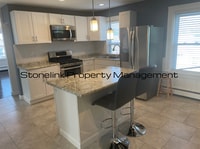 Building Photo - *524 Warren Avenue