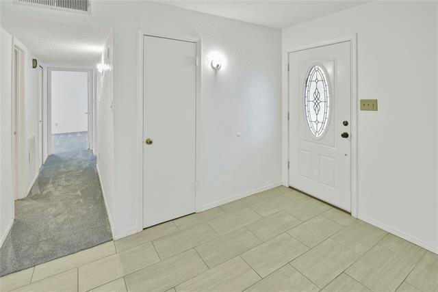 Building Photo - 1306 Clearview Dr
