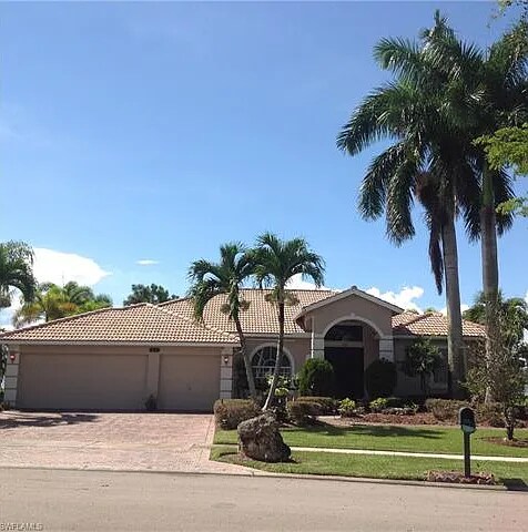 Building Photo - 637 Grand Rapids Blvd