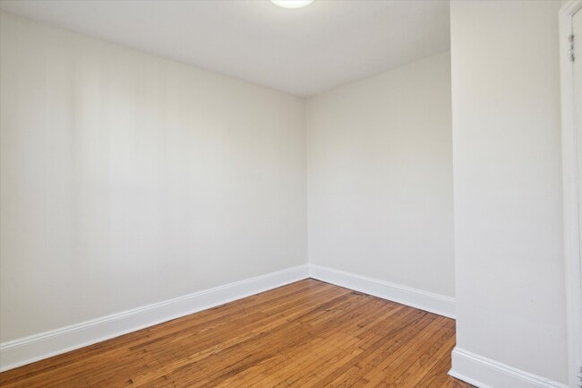 Building Photo - 1730 Memphis St