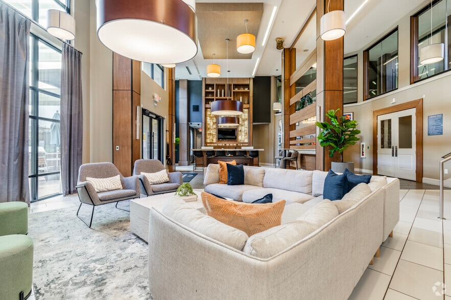 Club House - 1105 Town Brookhaven Apartments