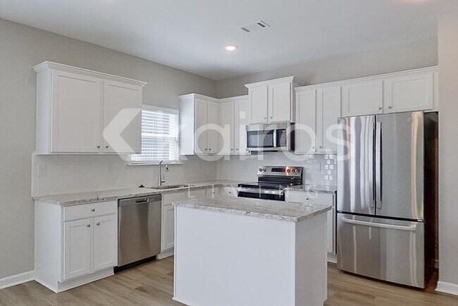 Building Photo - 7355 Foggy River Dr
