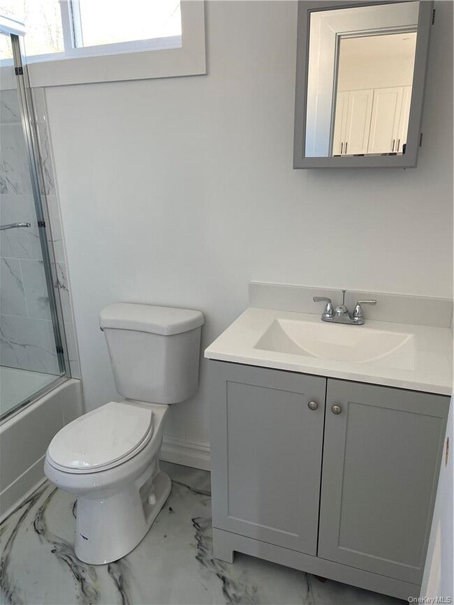 Building Photo - 308 Battle Ave