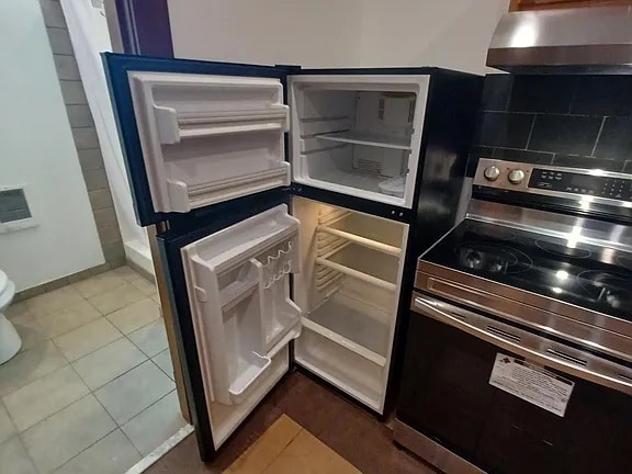 Sanitized Refrigerator - 4137 Manchester Ave