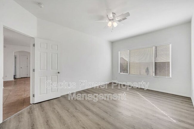 Building Photo - 11679 W Madero Dr