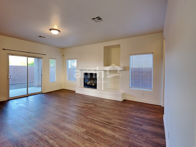 Building Photo - 2974 E Gables Vale Ct