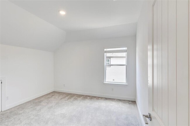 Building Photo - 132 Inlet Ln