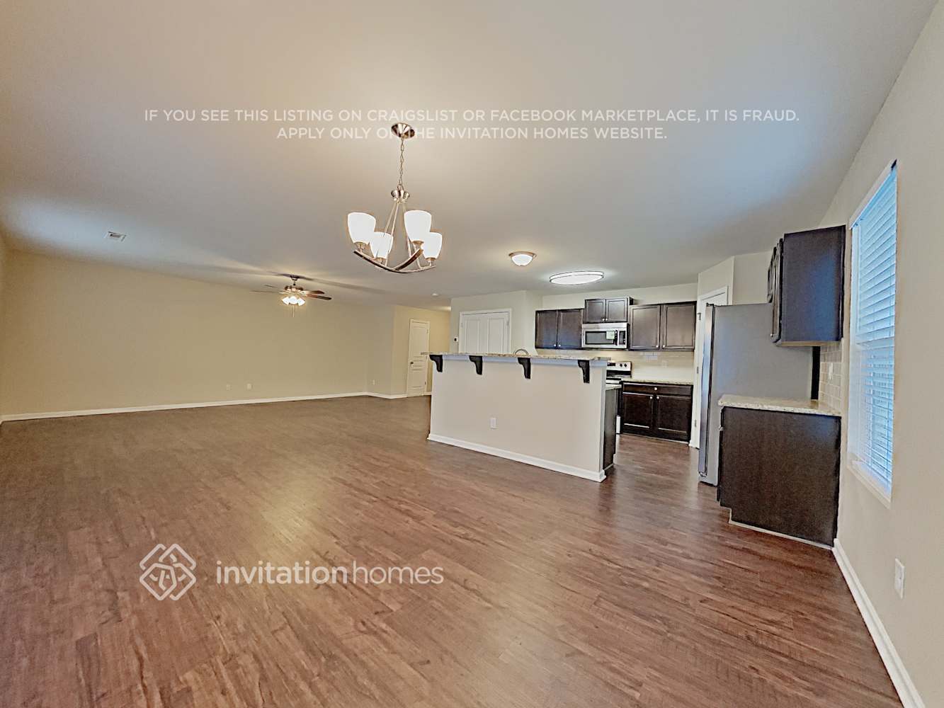 Building Photo - 1827 Carpenter Cabin Dr