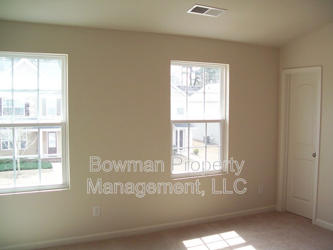 Building Photo - 236 Sidney Lanier Ave