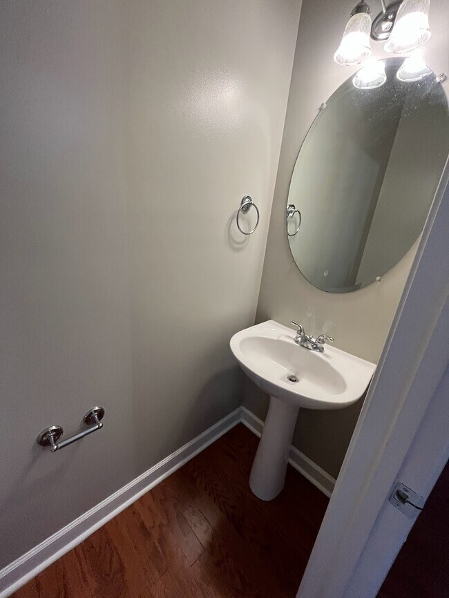 Building Photo - 2109 Bucolic Ct