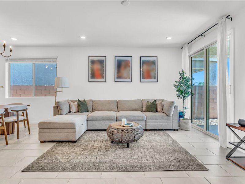 Building Photo - 7880 S Bonanza Park Dr