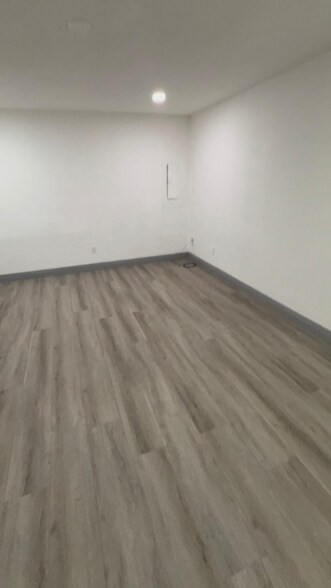 Primary Photo - 312 Orange St