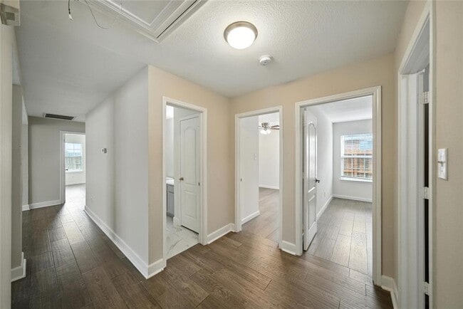 Building Photo - 21338 Blissfield Ln