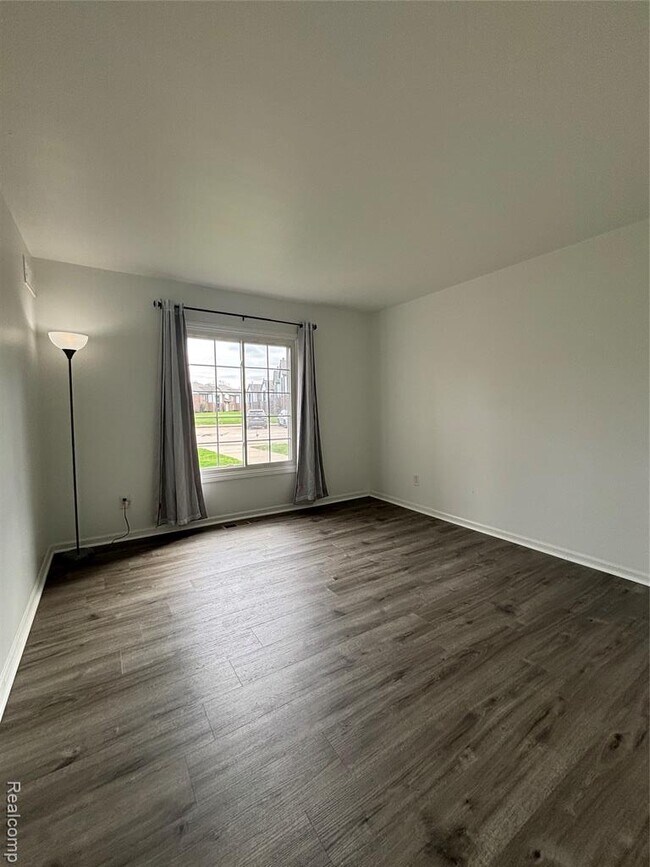 Building Photo - 15222 Ashley Ct