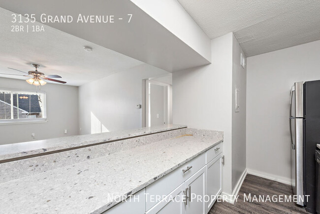 Building Photo - ? Freshly Renovated 2-Bedroom in Midtown—R...