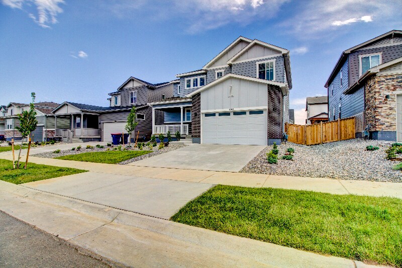 Building Photo - 1444 Brookfield Pl