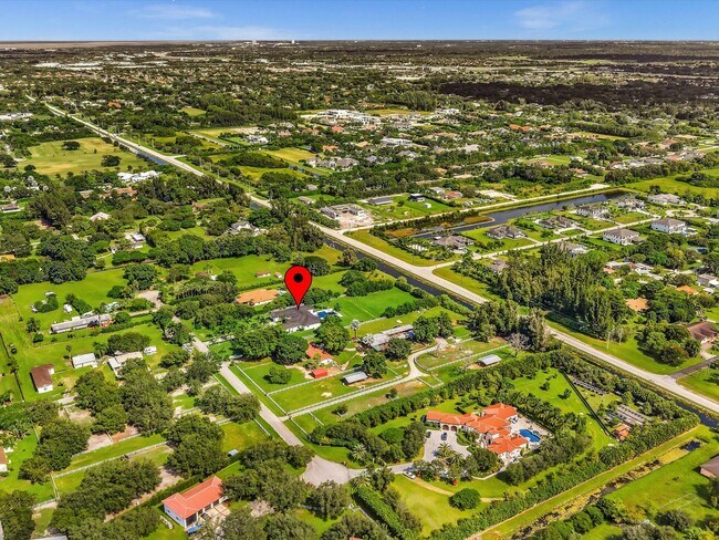 Building Photo - 6122 SW 173rd Way