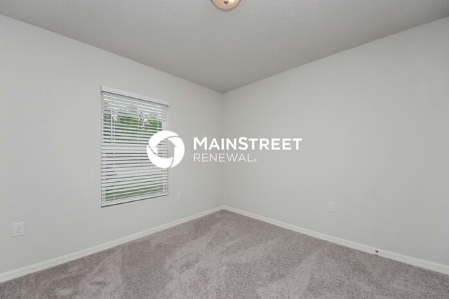 Building Photo - 4 Bedroom Pet-Friendly Home in Kissimmee, ...