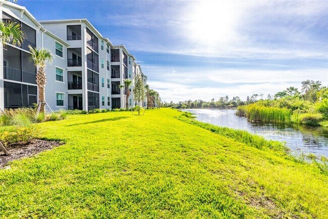 Building Photo - 14141 Heritage Landing Blvd