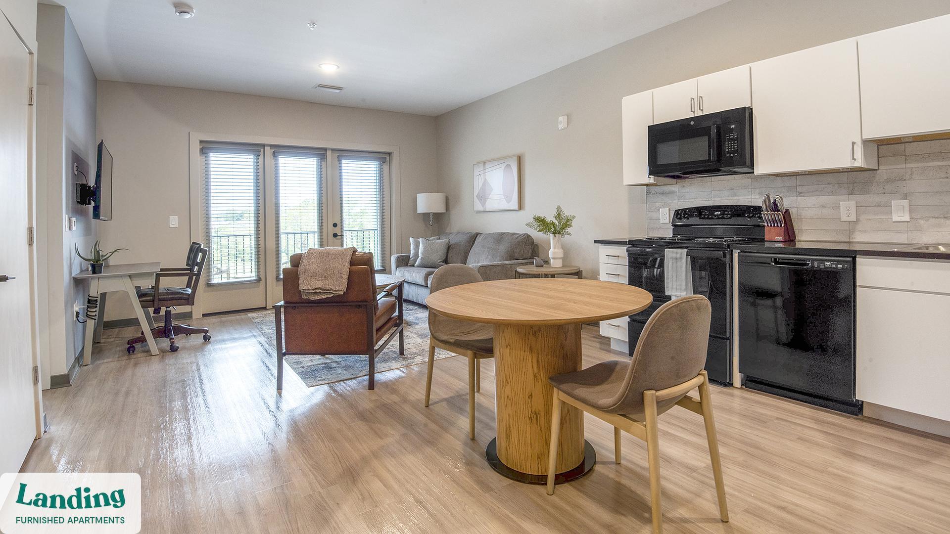 Building Photo - 645 N Front St