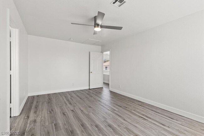 Building Photo - 1412 Beaver Spring St